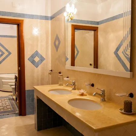 Donna Grazia Villa Trani